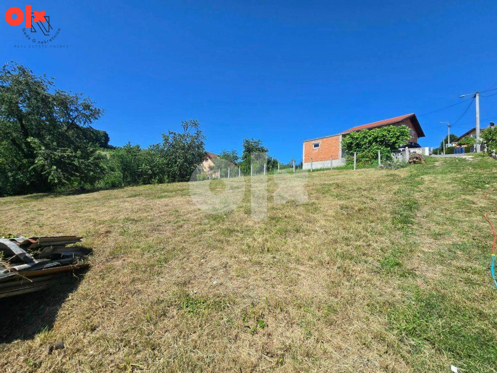 Plac od 500m2 sa otvorenim pogledom- Lauš 3