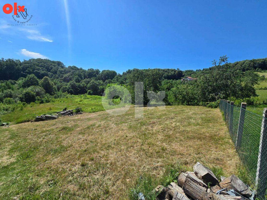 Plac od 500m2 sa otvorenim pogledom- Lauš 2