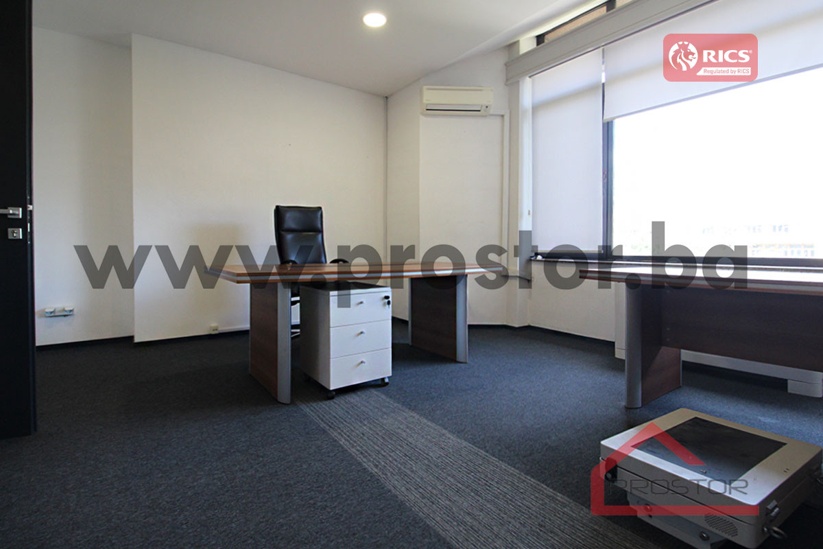 PROSTOR izdaje: Poslovni prostor, 282m2, Centar 7