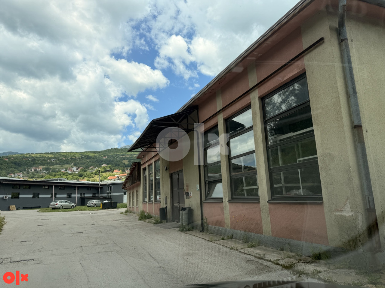 Skladišta i hale Travnik 5.000m2 3