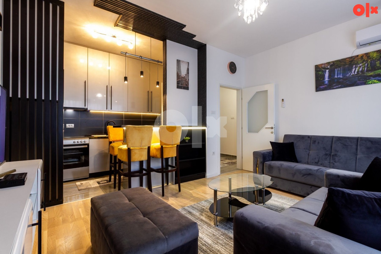 De Luxe Apartment Laktasi stan na dan