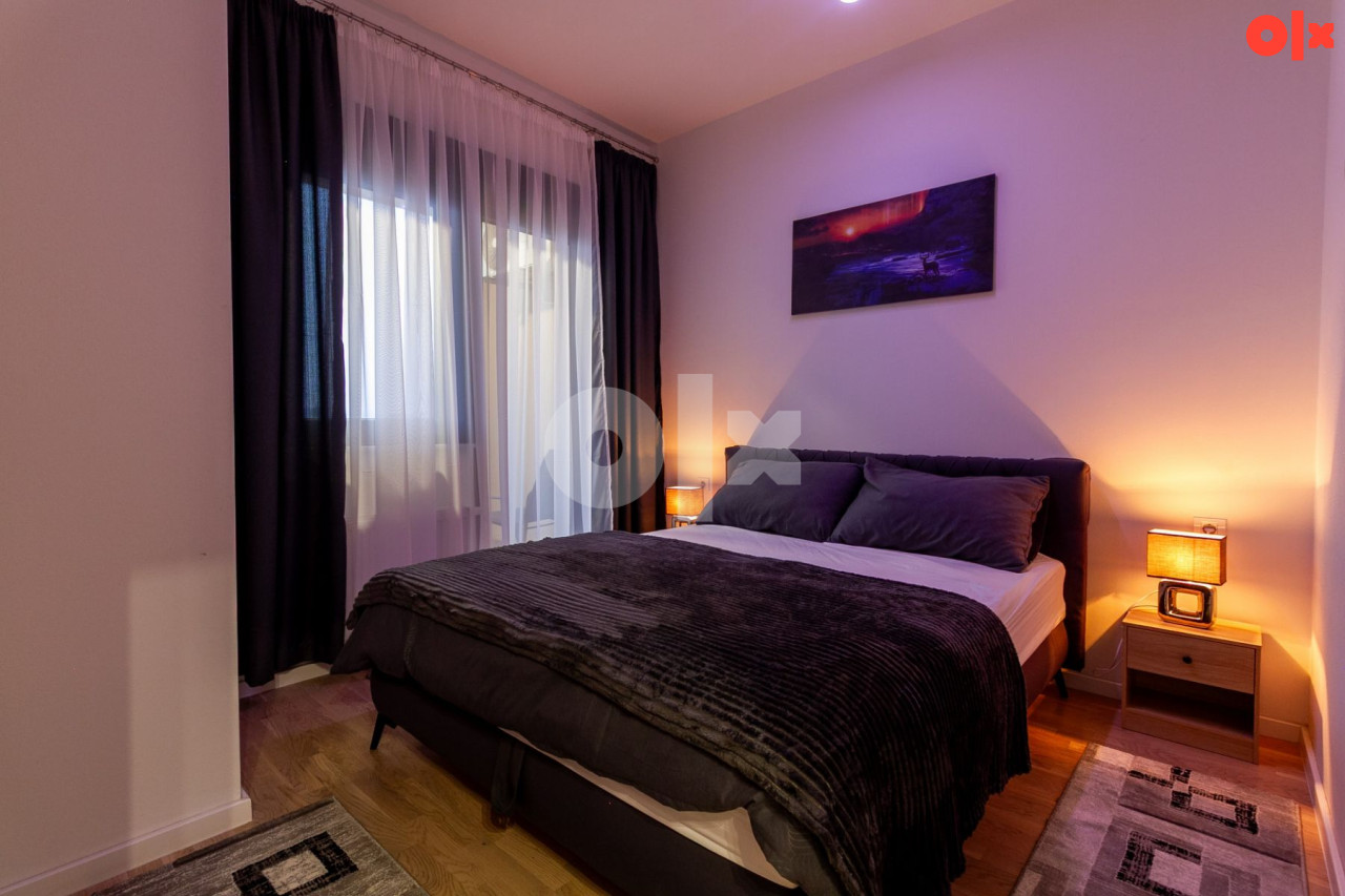 De Luxe Apartment Laktasi stan na dan 2