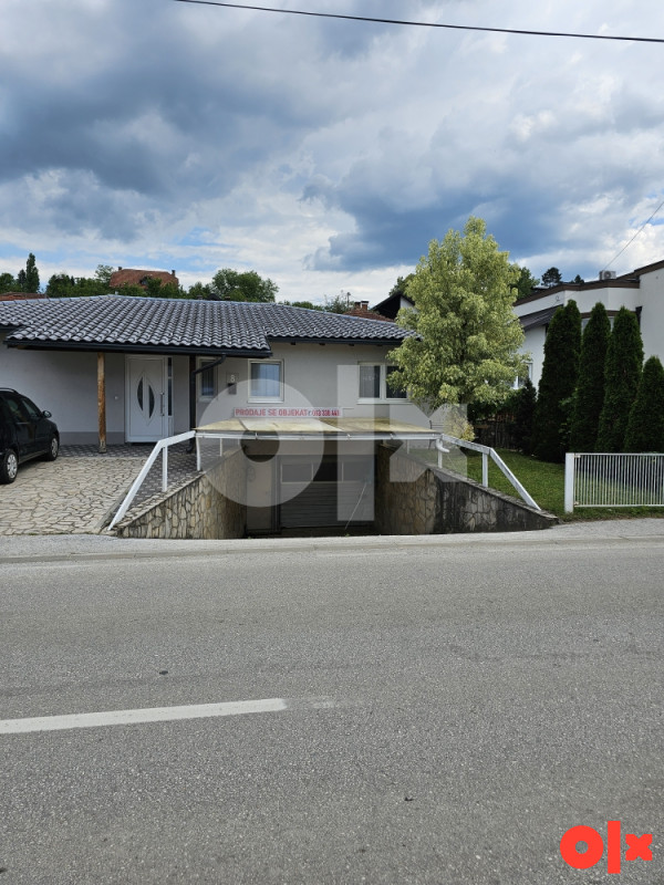 Kuća Kiseljak centar 212m2   3.500 km m2 2