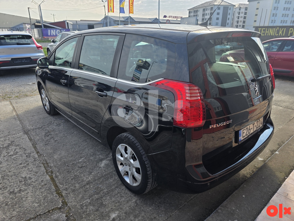 Peugeot 5008 2011g 1.6 HDI 80KW registrovan 065 007 017