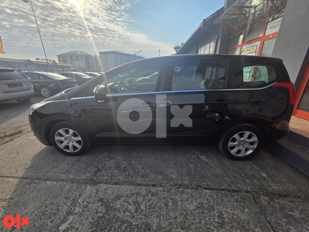 Peugeot 5008 2011g 1.6 HDI 80KW registrovan 065 007 017