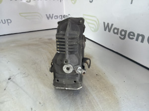 Kompresor Mercedes W166 (fotografija 2)