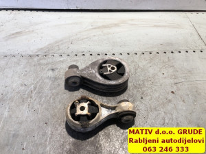 Nosač MOTORA Nissan Qashqai 1,5 dci  2011