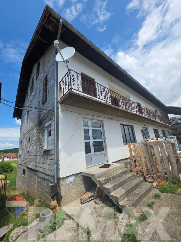 PRODAJA STAMBENO-POSLOVNOG OBJEKTA Veliko Blaško - Prikaz 5