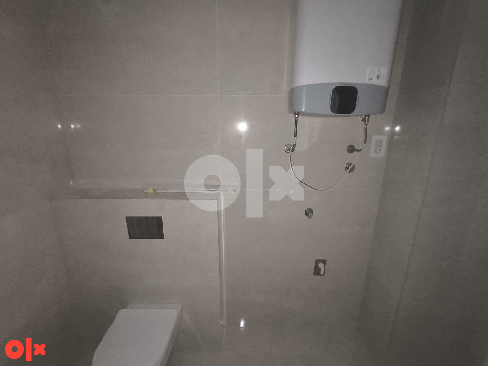 USELJIV STAN OD 74 M2 U PALATI U CENTRU 6