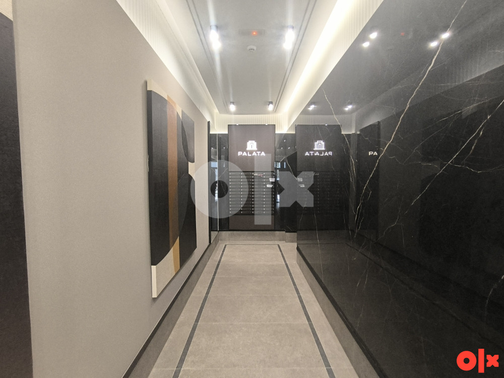 USELJIV STAN OD 74 M2 U PALATI U CENTRU 4