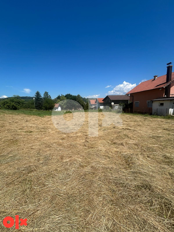 PRODAJA GRAĐEVINSKOG ZEMLJIŠTA - 5 PARCELAx 600 m2 MRAKOVO ILIJAŠ 5