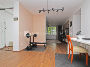 m2: Grbavica / Adaptiran stan 81 m2 / visoko prizemlje photo 5