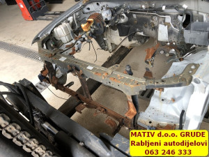 VEZNI lim PRSA Nissan Navara 2,5 DCi 2008