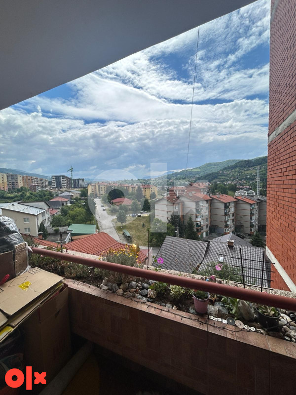 PRODAJA - TROSOBAN STAN 65 m2 + GARAŽA - VOGOŠĆA 23