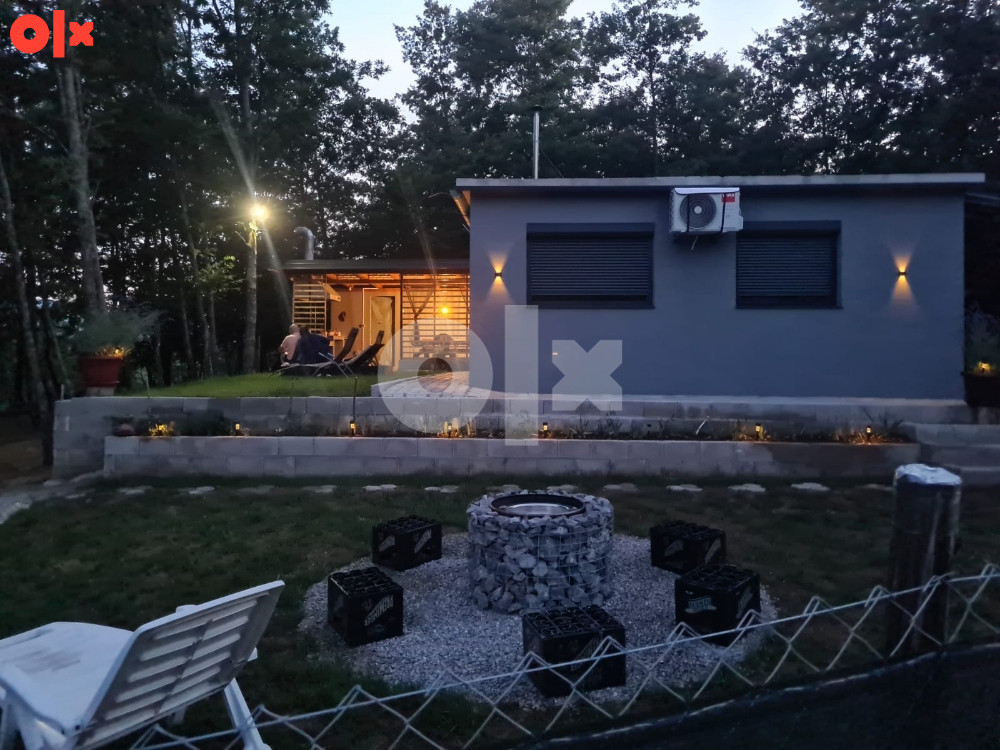 Iznajmljujem kucu
