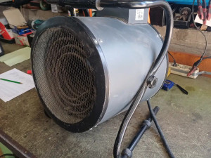 ELEKTRICNI KALORIFER 9kW