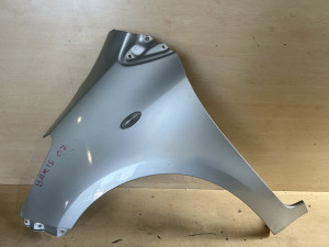 Toyota Yaris 2007 Lijevi Blatobran 18727