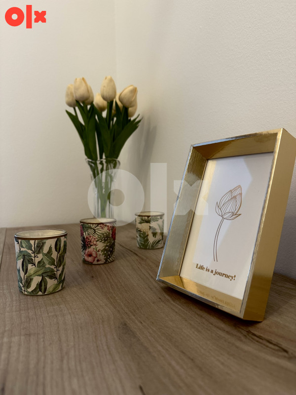 Golden Apartment 11