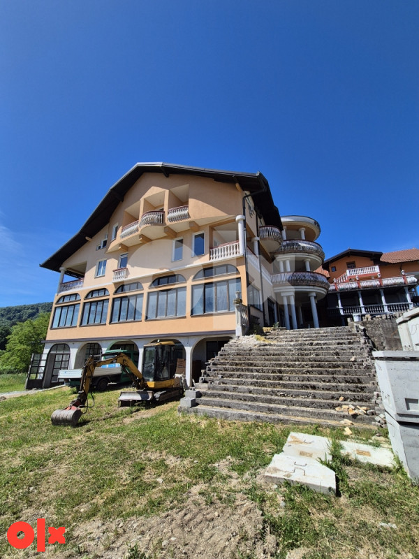 Investiciona prilika Poslovni objekat 1700m2 Rebrovac Banja Luka 2