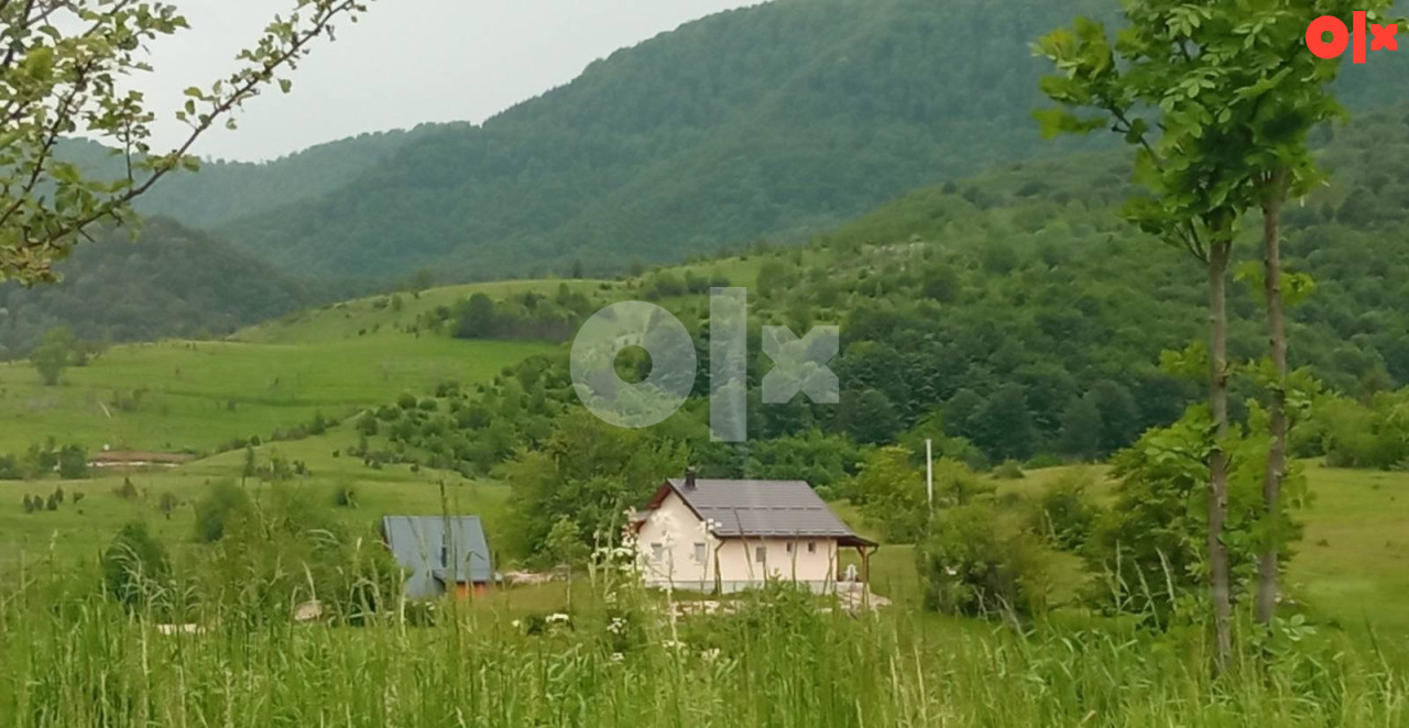 Vikendica Trnovo jedinstvena 2