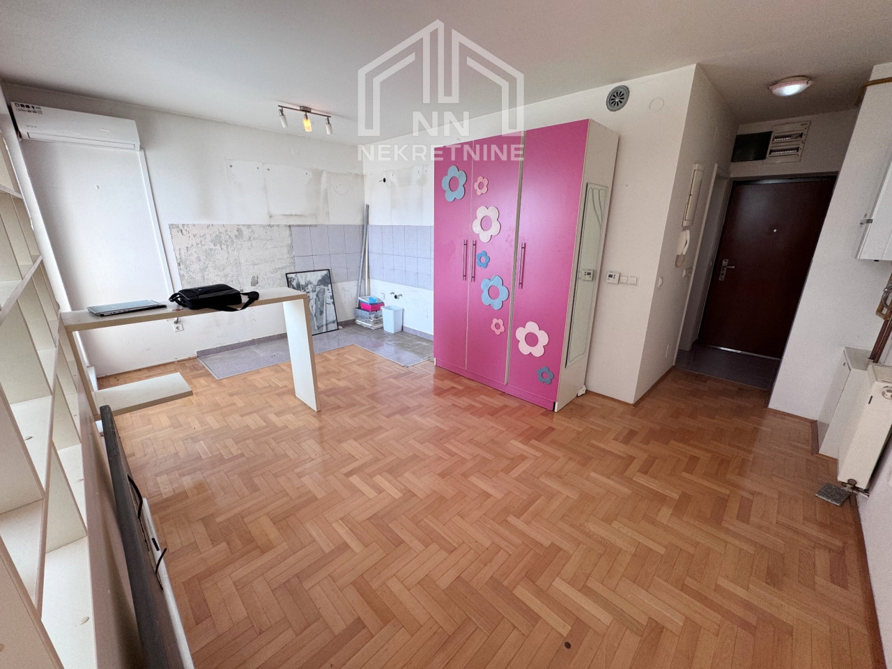 NN Nekretnine : Garsonjera 31 m² - Stup - Ansicht 4