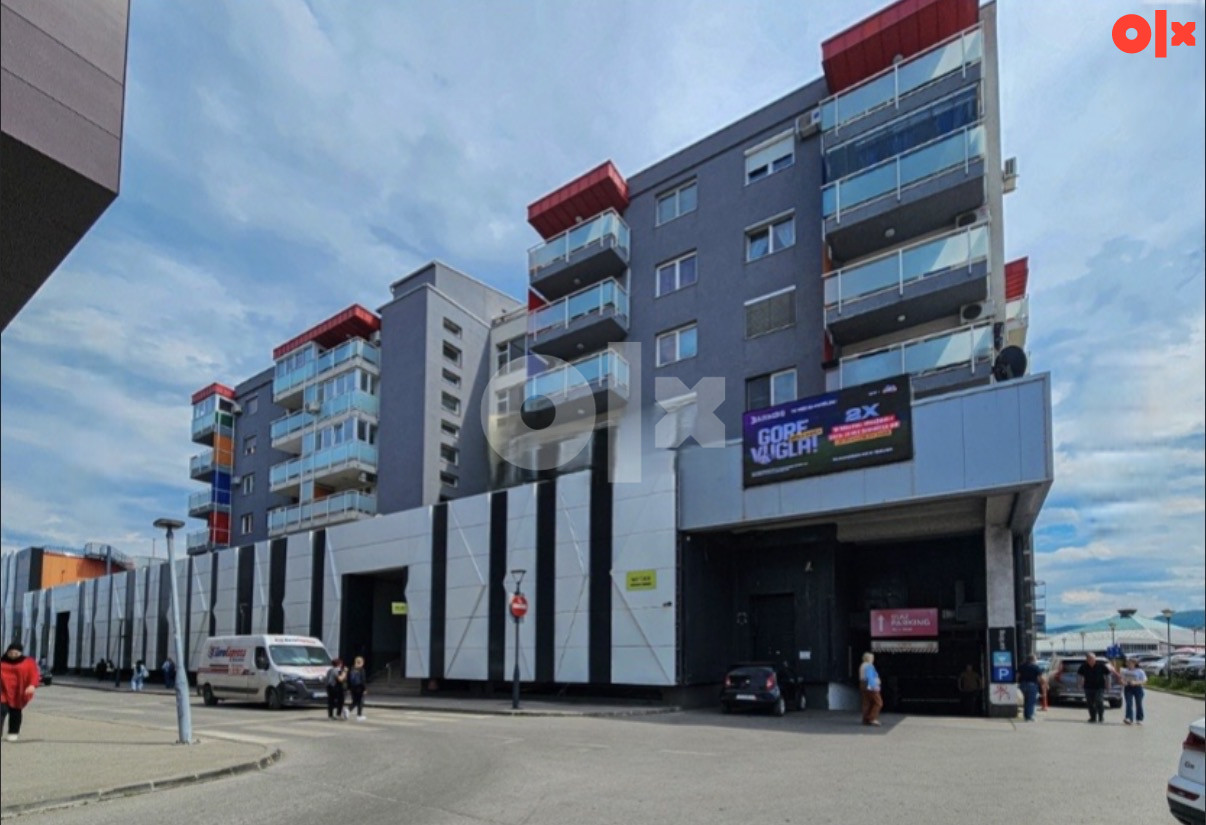 Trosoban namješten stan - 71,5m2- Ilidža -BCC sa parkingom