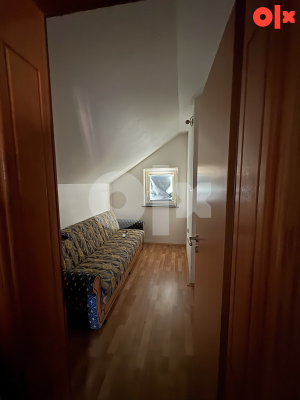 Na prodaju odlična porodična kuća na Pavlovcu 11