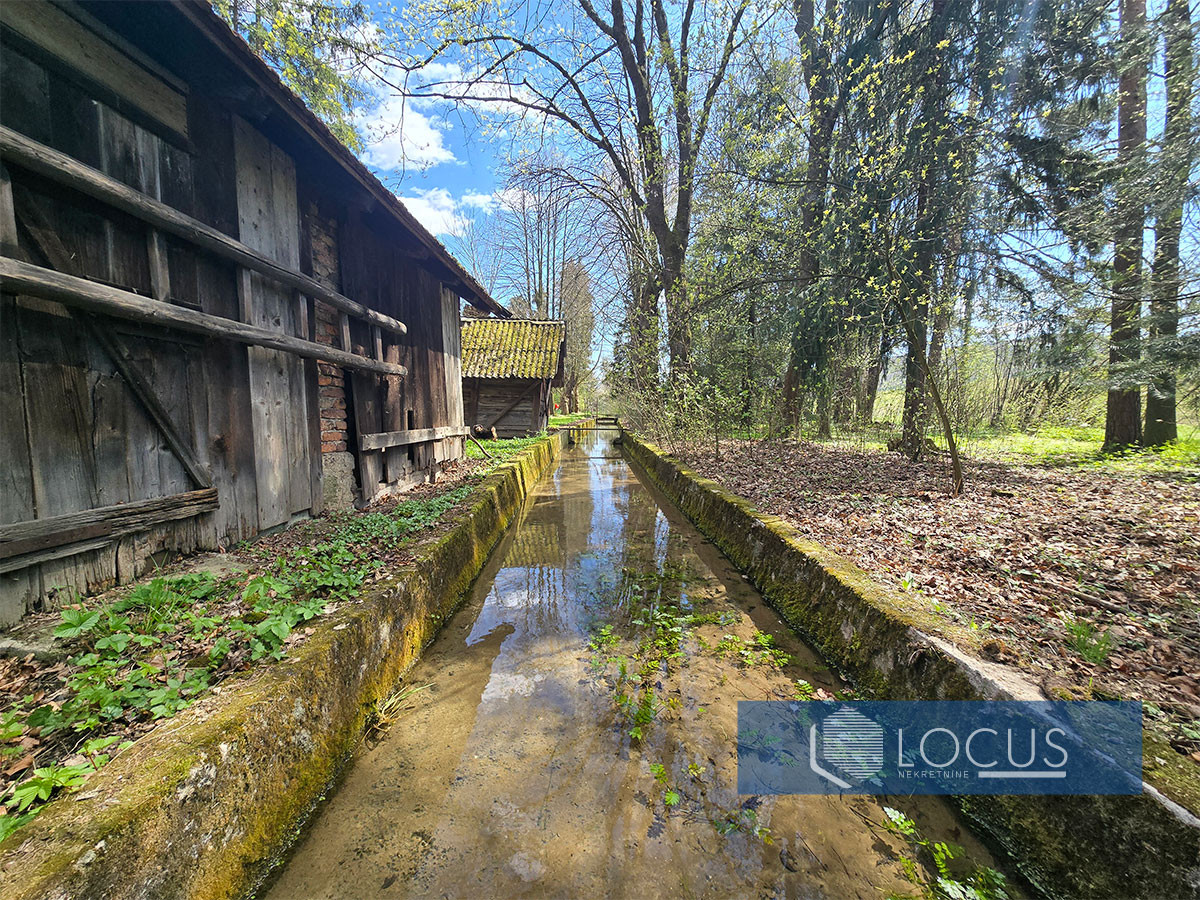 LOCUS: Zemljište na unikatnoj lokaciji, Putičevo, Travnik 19