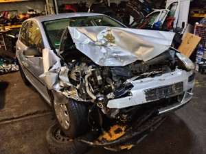Volkswagen GOLF V 2008 GODINA ZA DIJELOVE ILMA