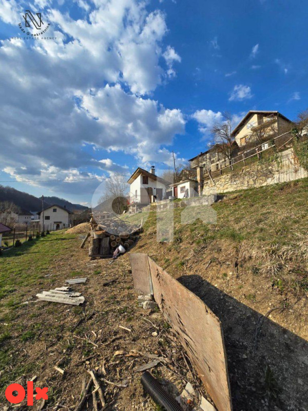 Šipovo; plac od 1000m2 u gradskoj zoni kod stadiona 5