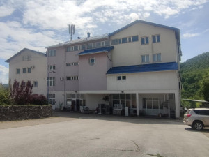 Poslovni objekat sa zemljištem Žepče photo 4