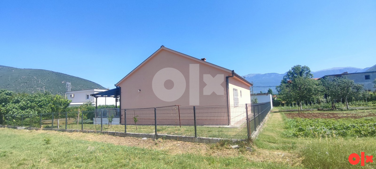 Agency Plus prodaje  kuću sa garažom u naselju Potoci kod Mostara 3