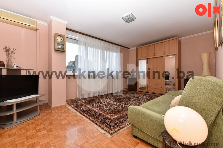 IRAC - Djelomično adaptiran trosoban stan površine 64 m2