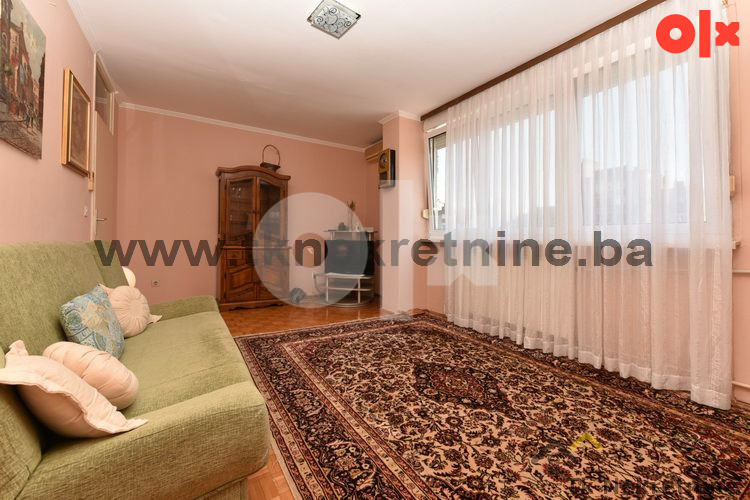 IRAC - Djelomično adaptiran trosoban stan površine 64 m2 2