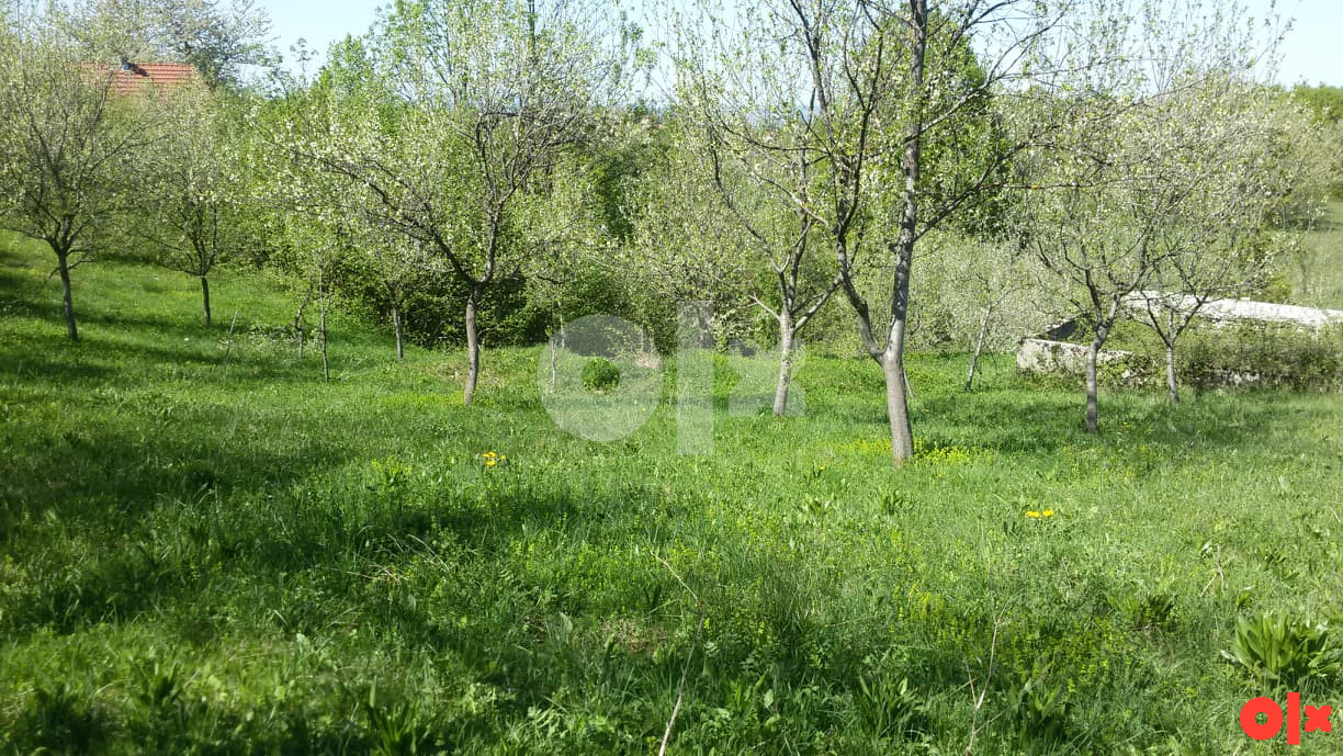 Zemljište Bihać 3295m2, Međudražje, uz glavnu cestu 3