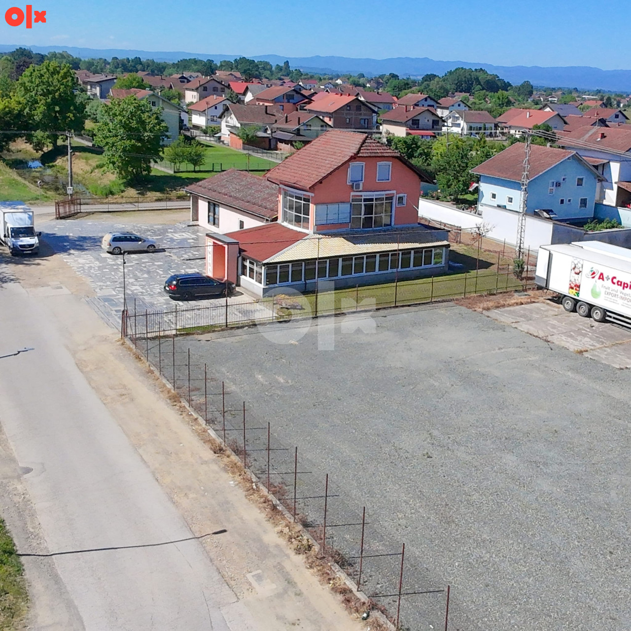 Stambeno-poslovni prostor-Gradiška 11