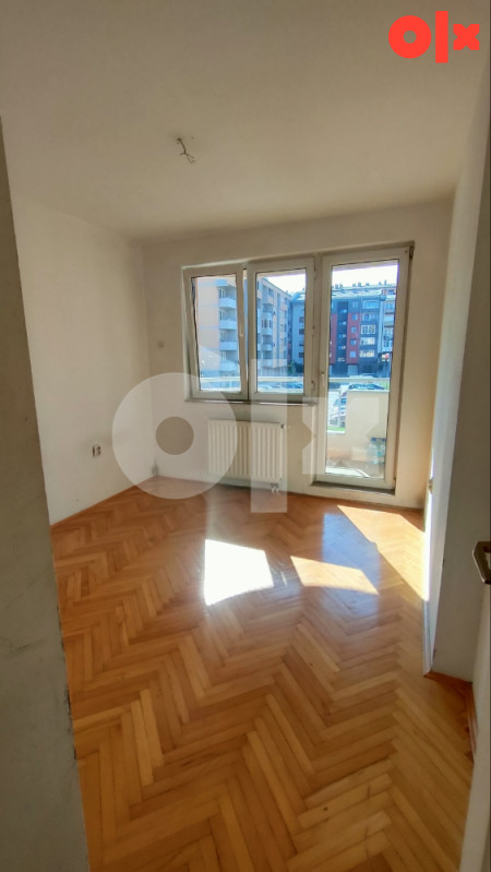 SPASOVDANSKA CENTAR 50,5m2 , 2 BALKONA 1. SPRAT 2