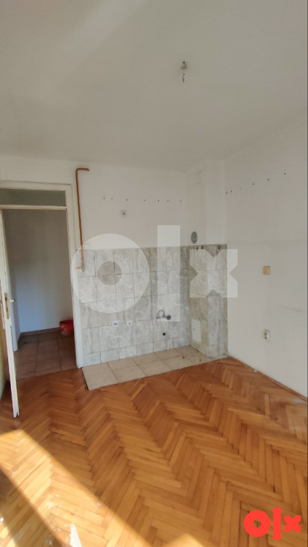 SPASOVDANSKA CENTAR 50,5m2 , 2 BALKONA 1. SPRAT 5