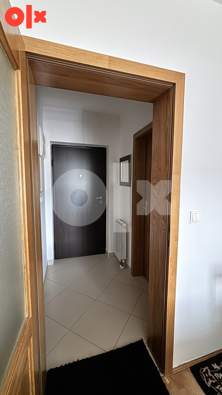 Prodaja namještenog stana sa otvorenim pogledom- Tibra 2
