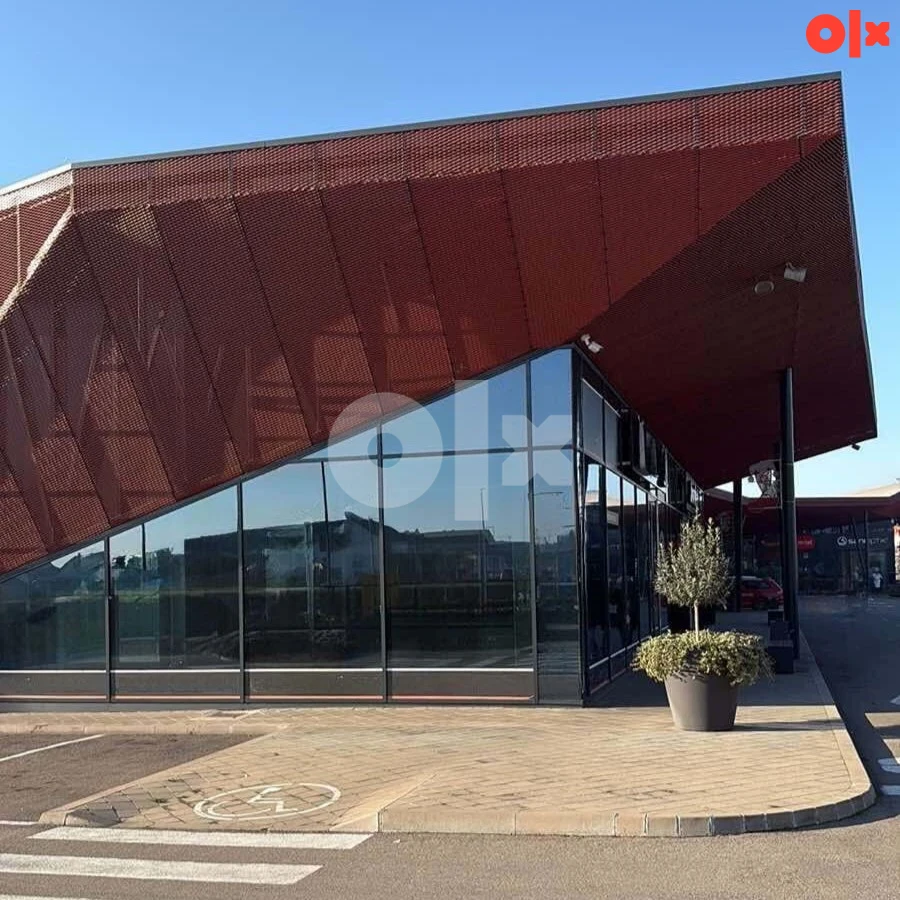 Poslovni prostor za zakup 159,40 m2- Centrum Park Gradiška 2