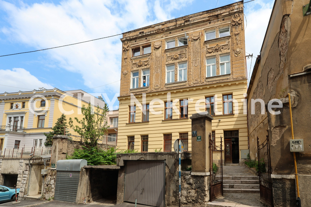Četverosoban austrougarski stan - Stari grad - 119 m2