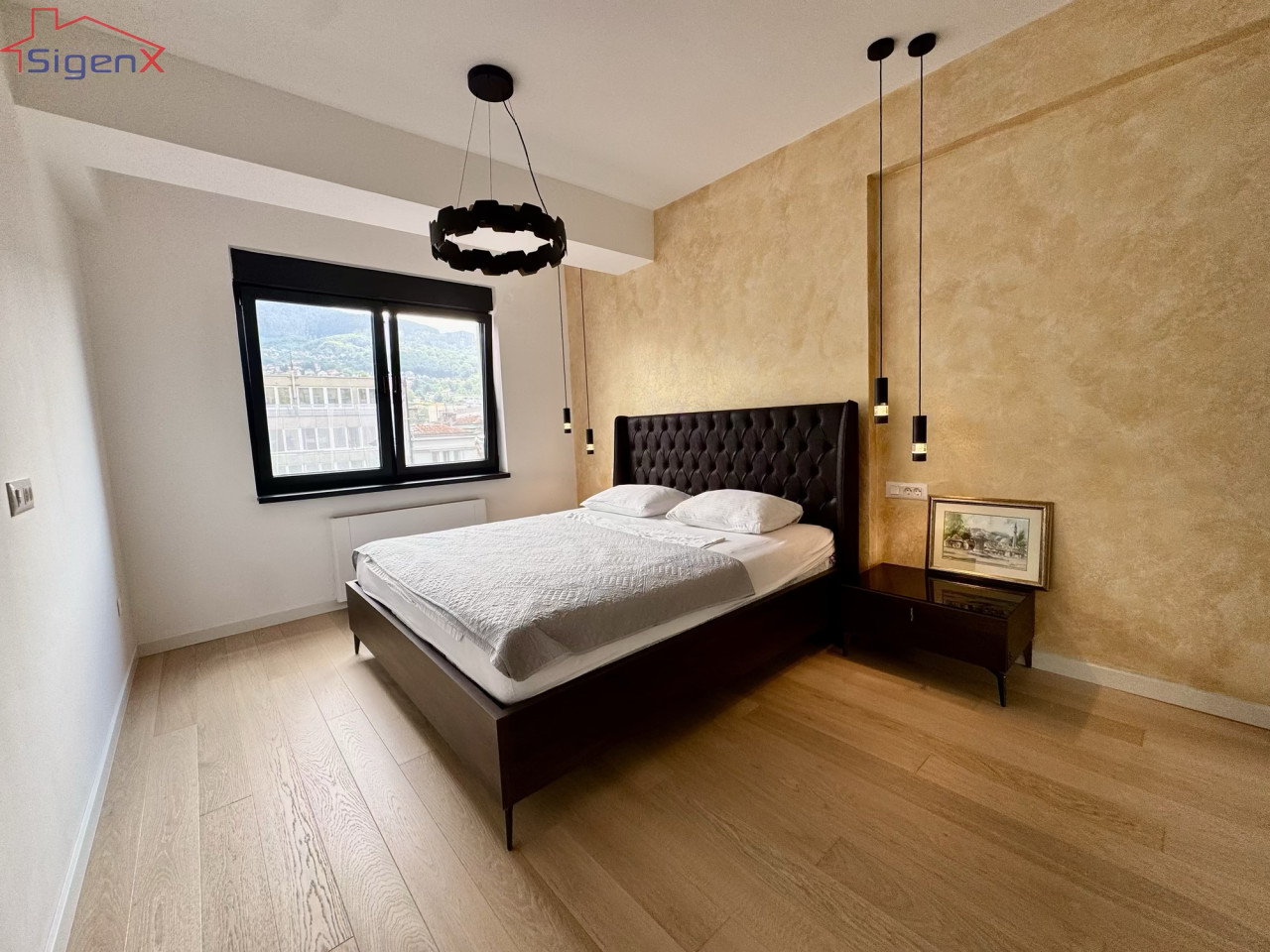Luksuzno opremljen/Trosoban stan/Garaža/Novogradnja/Centar/101m2 12