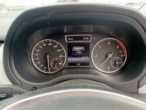 Dijelovi b180 wagen zenica Mercedes W246 (fotografija 5)