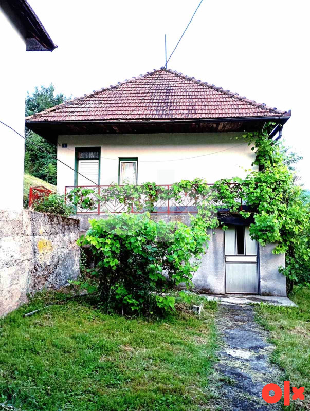 Kuća sa okućnicom Breza