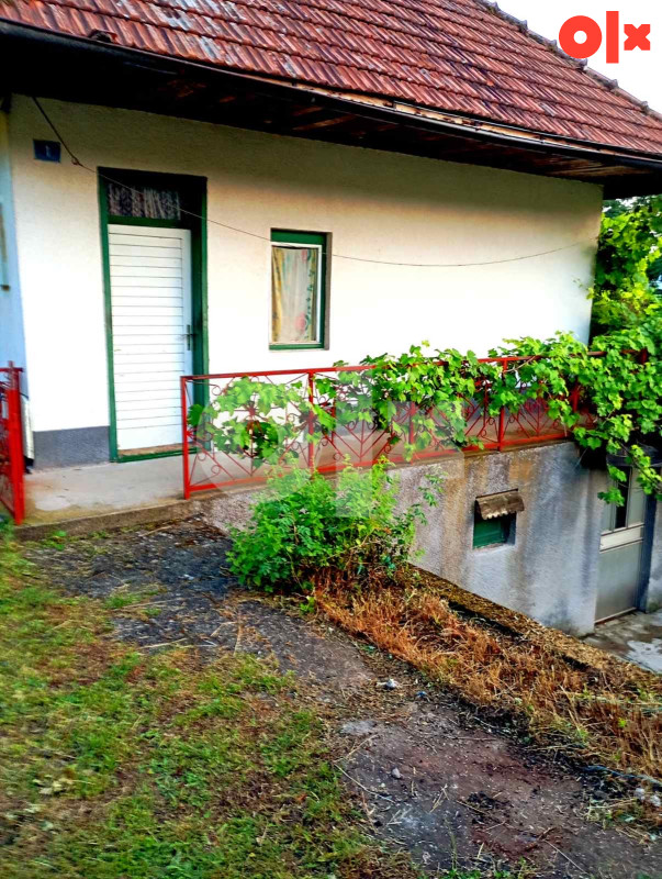 Kuća sa okućnicom Breza 3