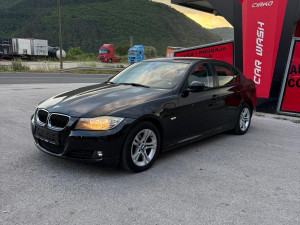 BMW 320d top stanje