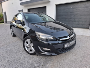 Opel Astra J 1.7 CDTI 81KW Mod 2013. god ^^TEK UVEZENO^^