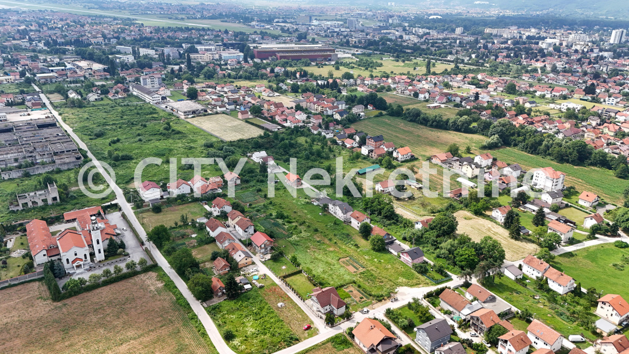 Građevinsko zemljište - Ilidža - Azići - 4406 m2 9