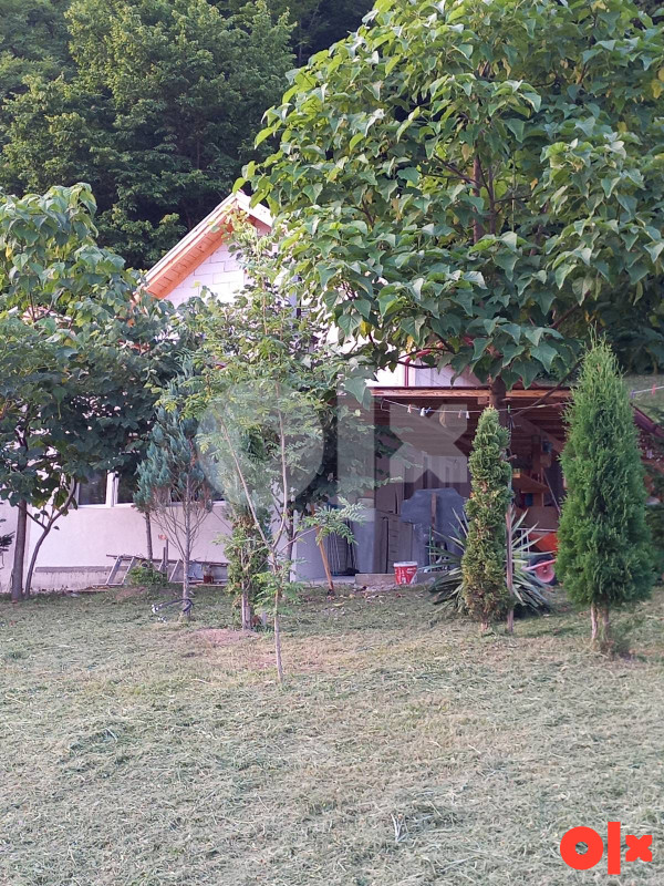 Kuca i imanje kraj Une Bosanska Krupa