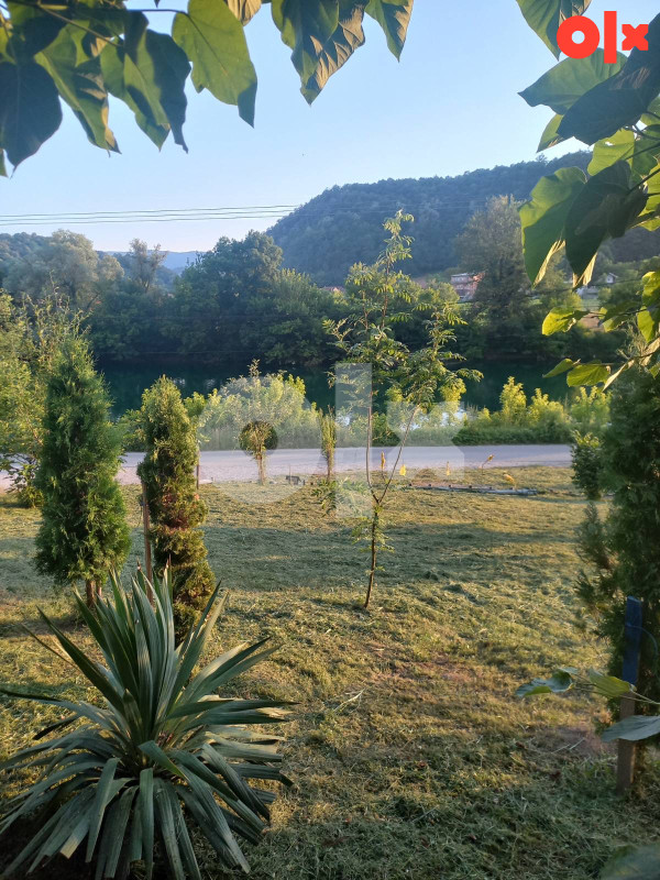Kuca i imanje kraj Une Bosanska Krupa 3